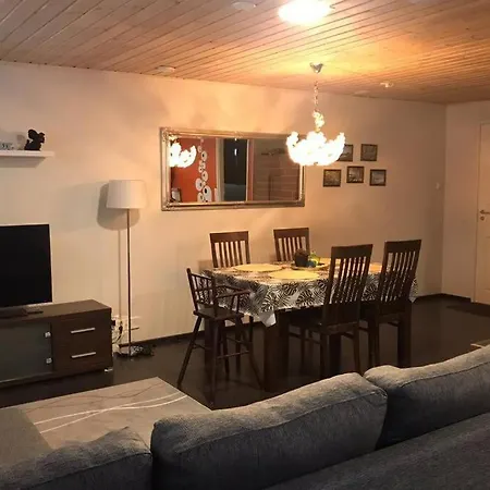 Tule Lomalle Luppoaikaan Hébergement de vacances *