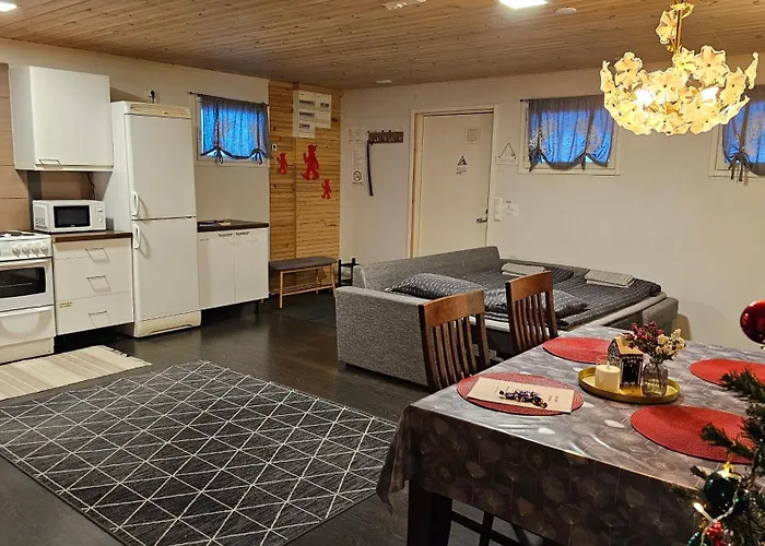 Tule Lomalle Luppoaikaan Ferienhaus